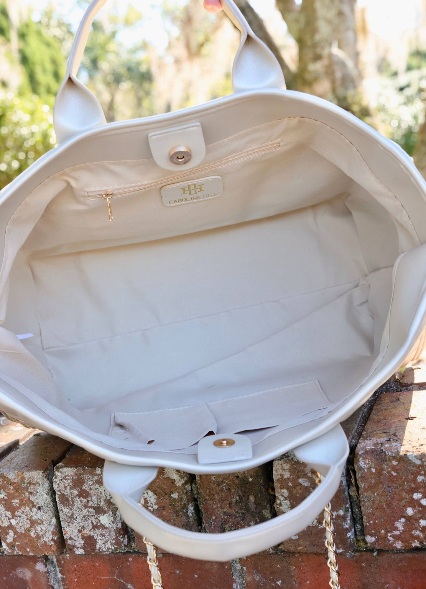 *Caroline Hill* Melissa Tote Bag Quilted