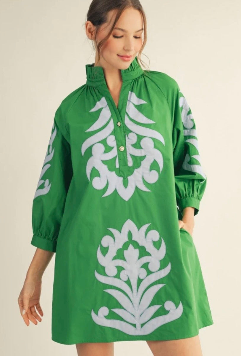 Kelly Green Floral Appliqué Shift Dress with 3/4 sleeves