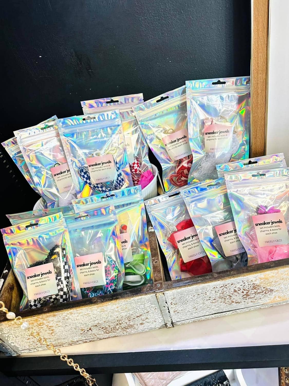 Shoe Charms Trendy Sneaker Jewels Shoelaces & Charms Set