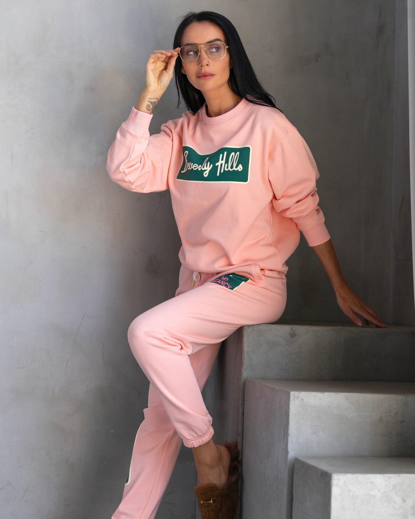 Beverly Hills Classic Crewneck (Peachy Keen)
