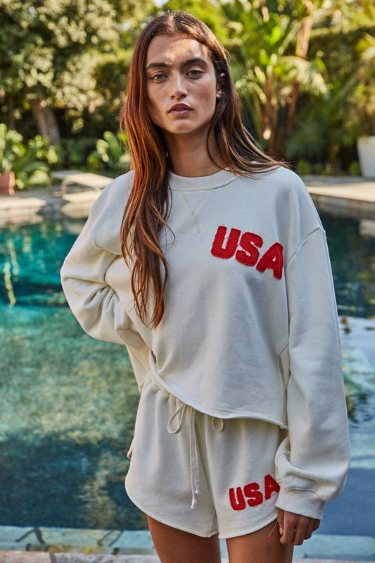 L8249 | Knit Cotton Crew Pullover with USA Patch