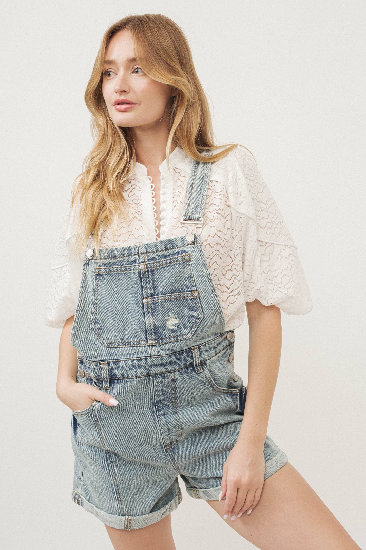 MAJ2758 JONATHAN STRIPED SHORTS DENIM OVERALL