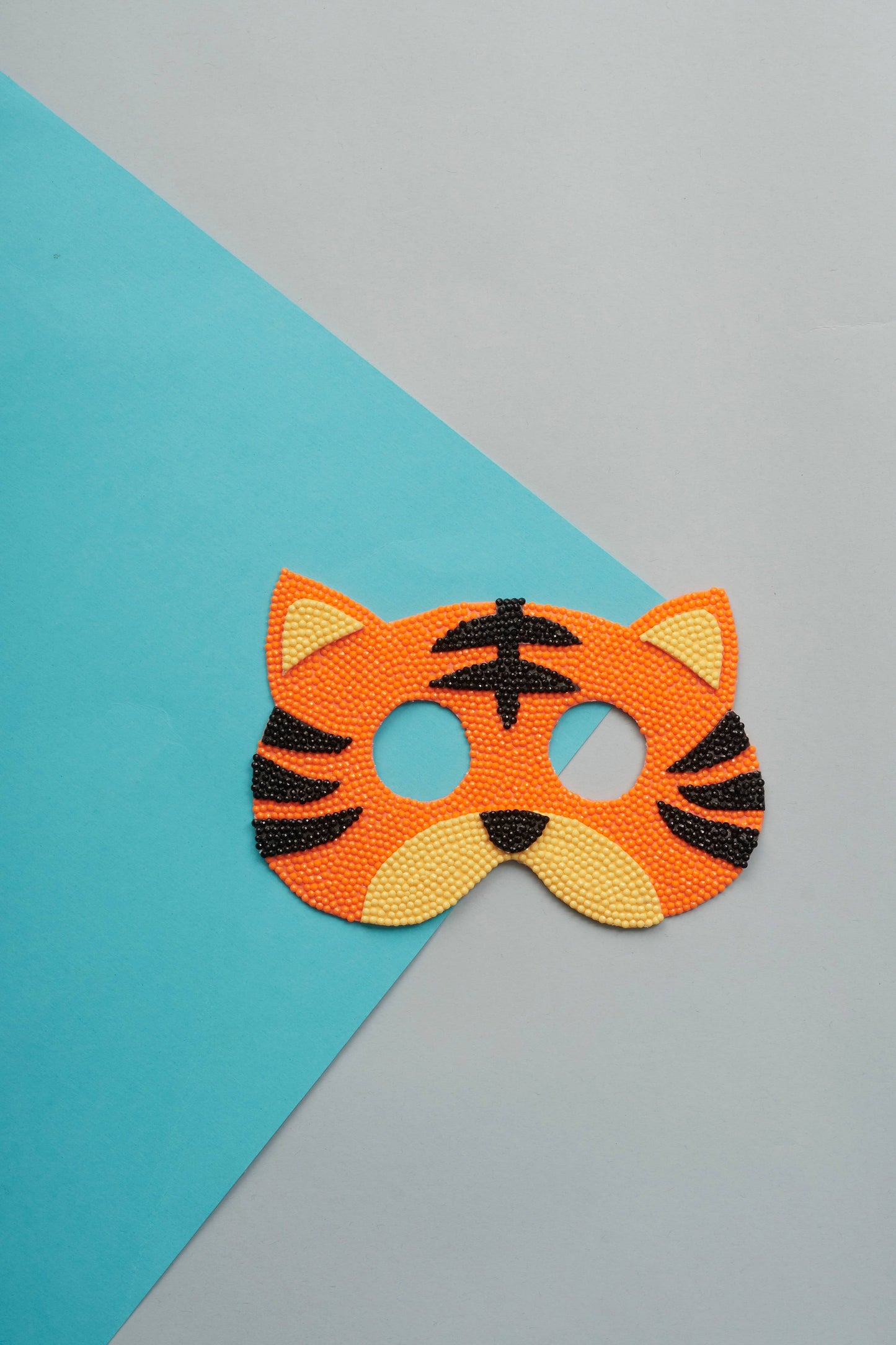 Diamond Arts-Sparkle Mask -Tiger