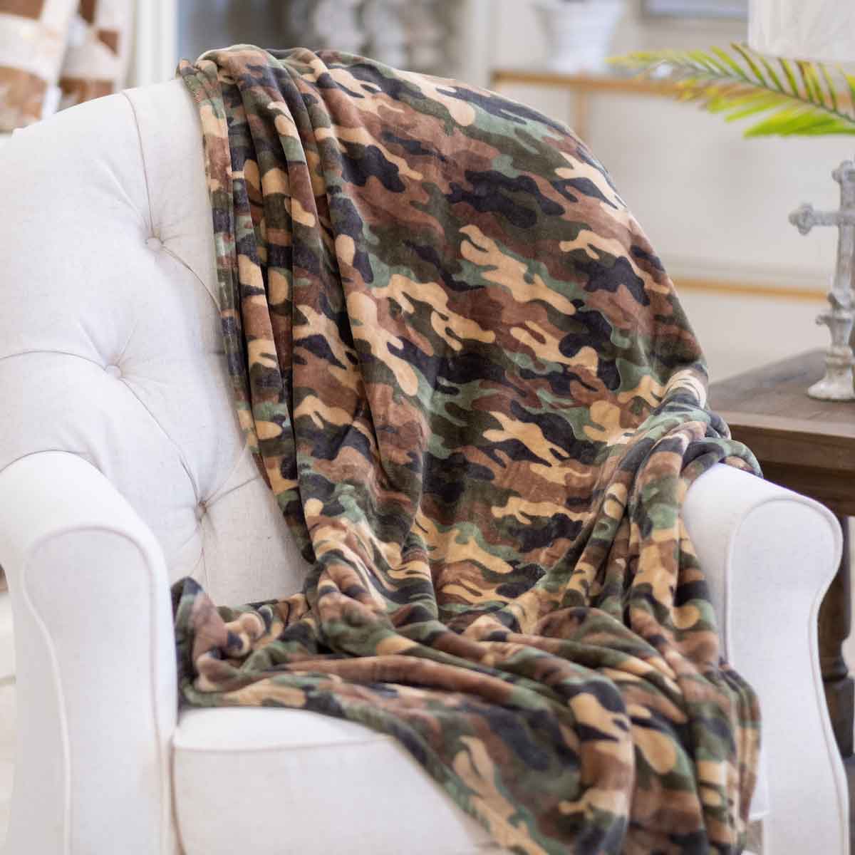 Camouflage Throw   Green/Brown  50x60