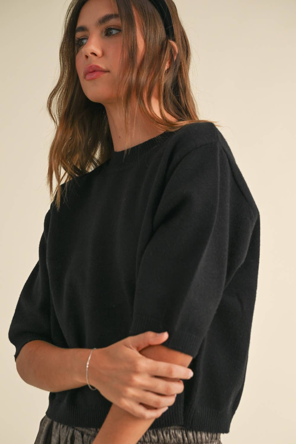 T3675   SHORT SLEEVE SWEATER TOP