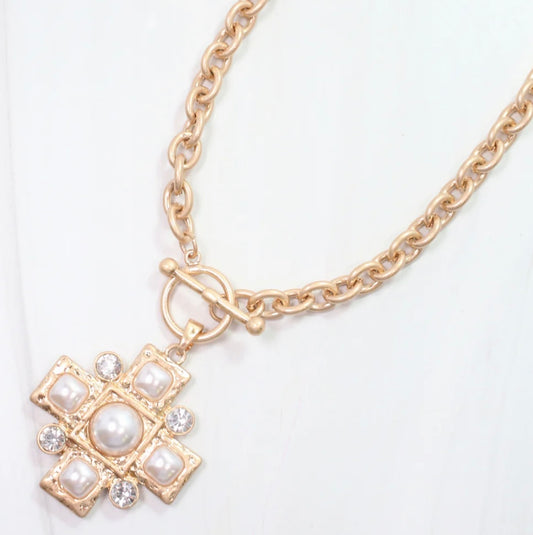 Elizabet Pearl Cross Necklace