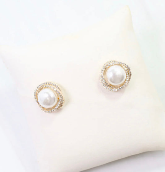 Pendleton Pearl and Crystal Stud