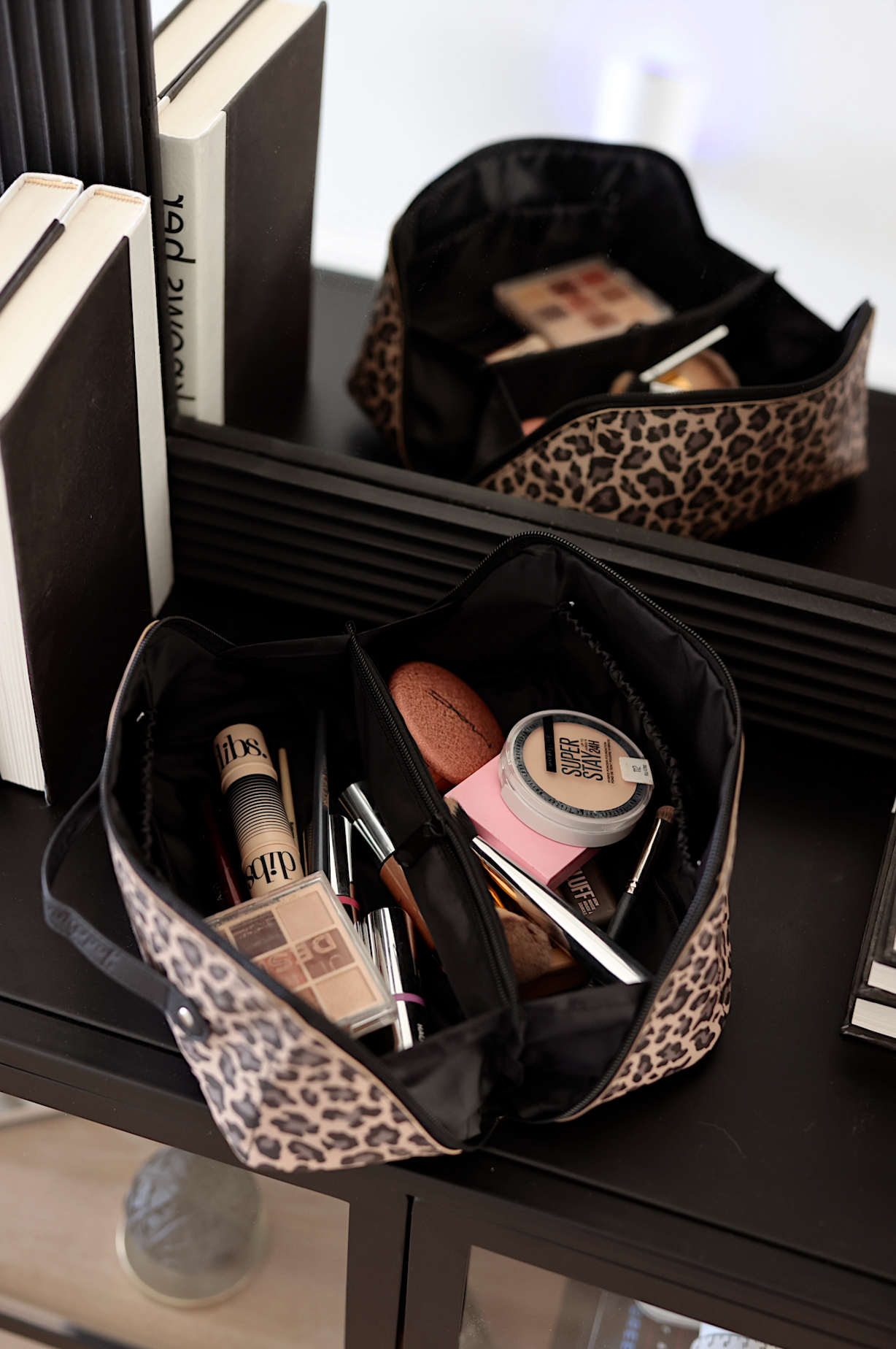 Hold All Make Up Bag - Traditional Cheetah