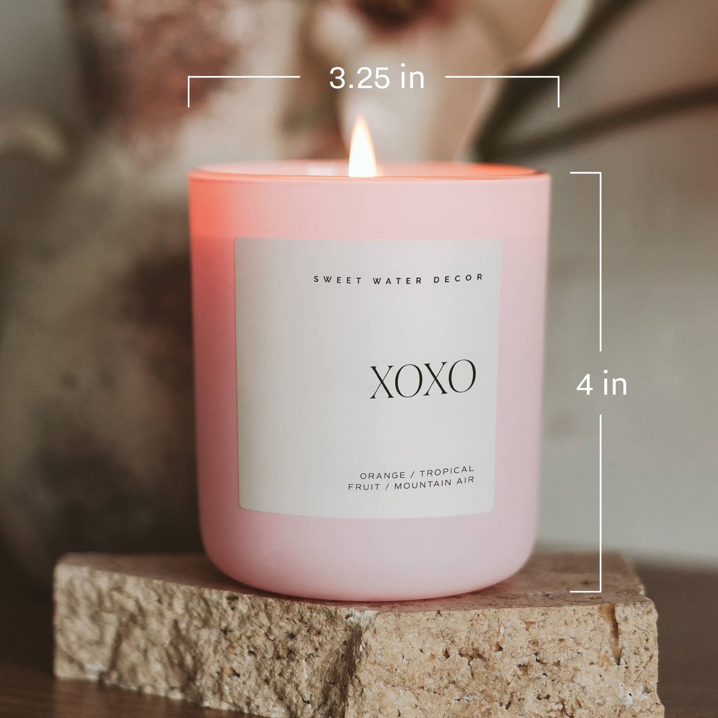 *NEW* XOXO 15 oz Soy Candle, Matte Jar - Valentine's Day