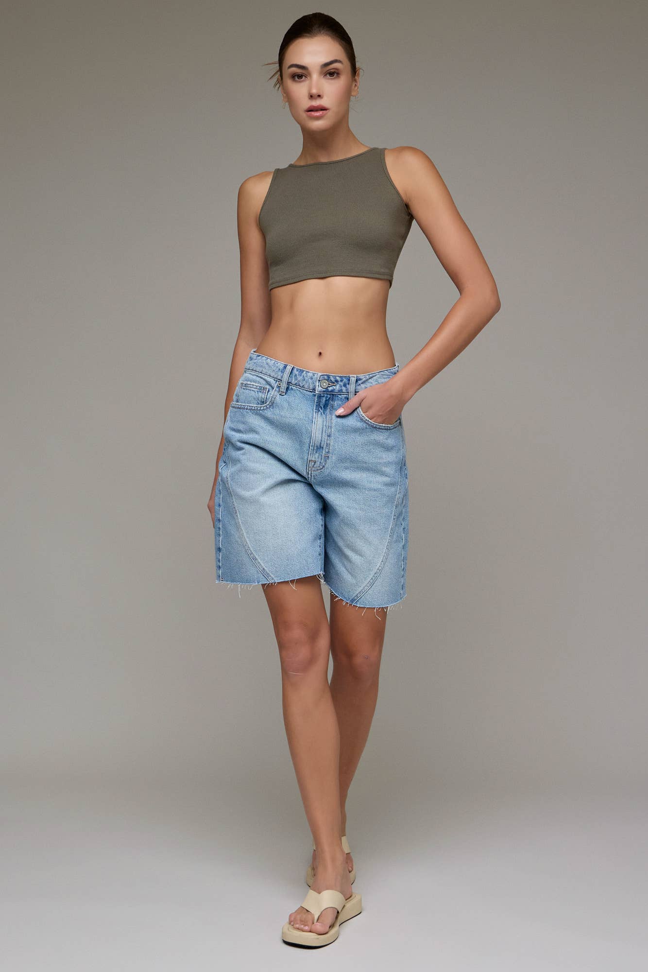 BAGGY SHORTS
