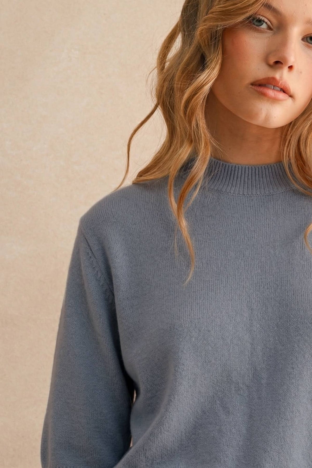 T3675   SHORT SLEEVE SWEATER TOP