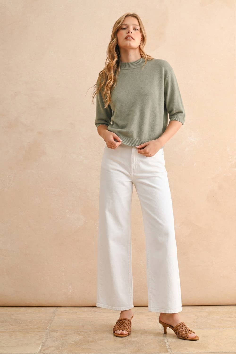 T3675   SHORT SLEEVE SWEATER TOP