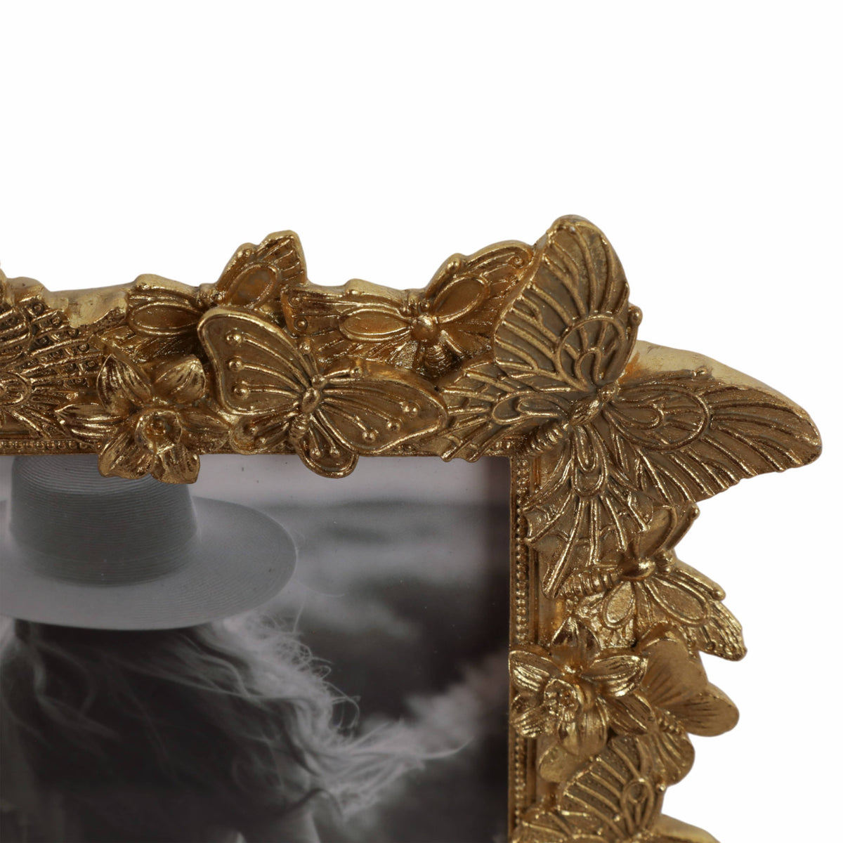 Picture Frame - Gold Polyresin Butterfly in Bloom  5x7 in.