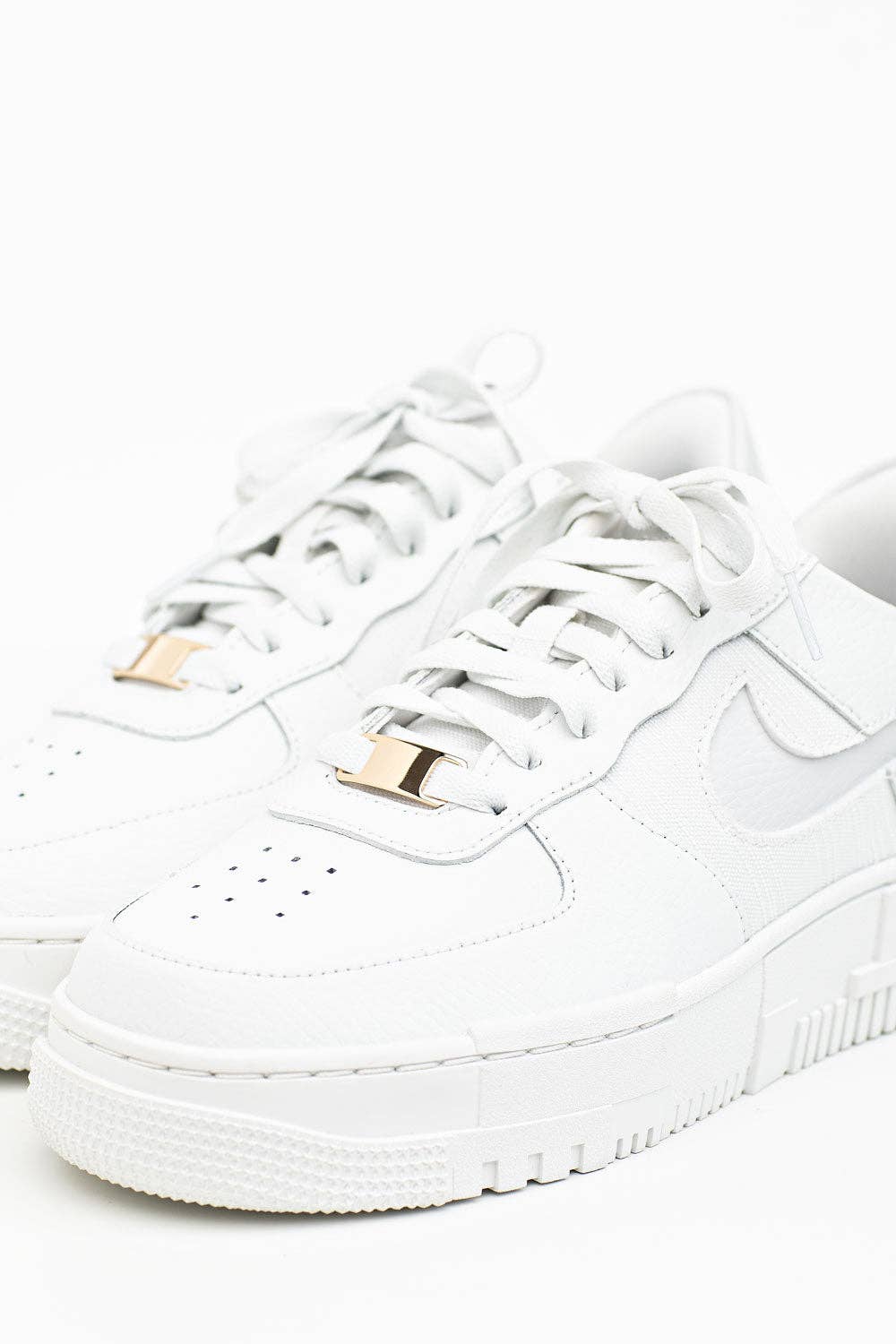 Dubrae plain sneakers