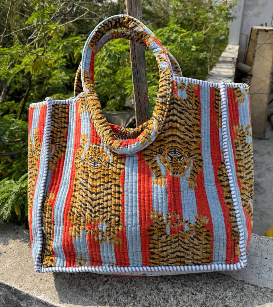 Tiger Printed Velvet Quilted Bag Girls Bag Padded Handle Bag