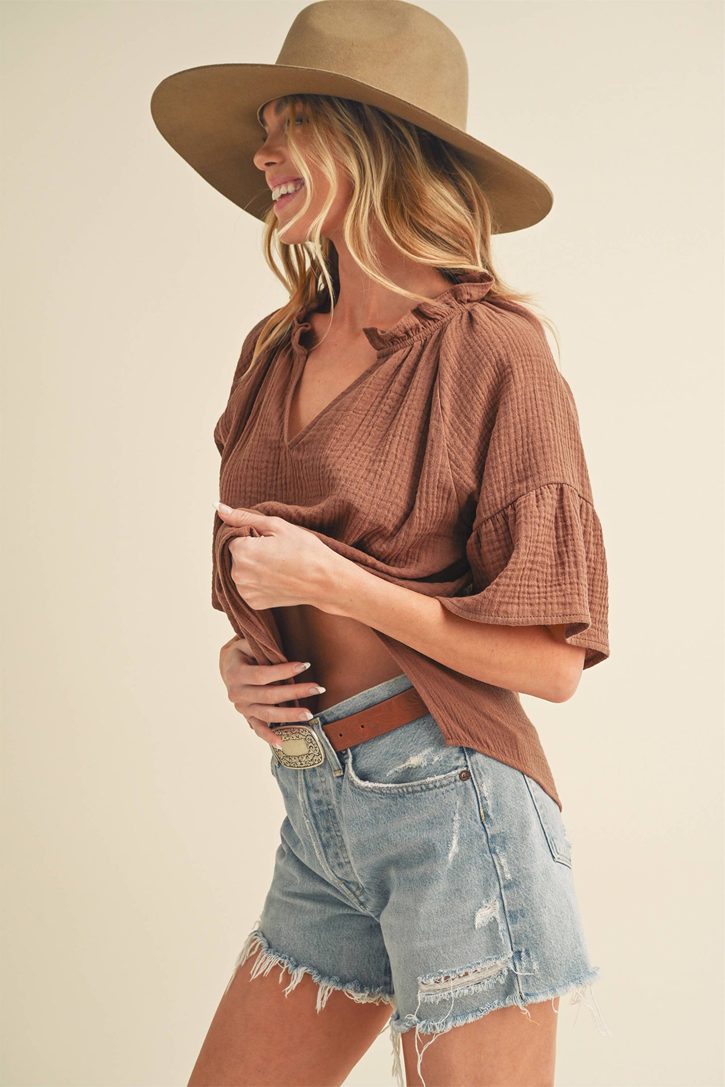 Tes 3/4 Sleeve Ruffle Top