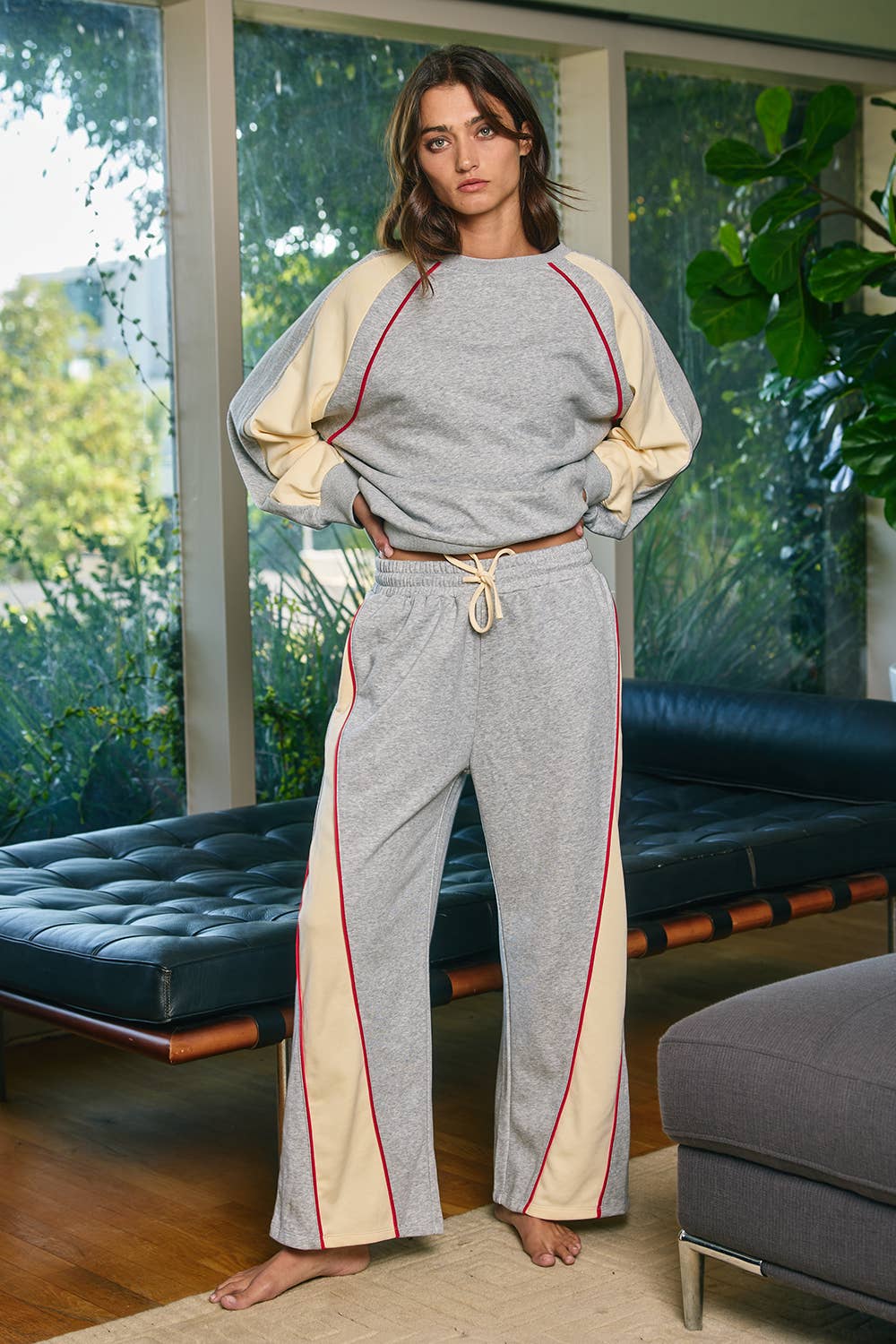 IP5751 Piping Details Color-block Wide-Leg Sweat Pants