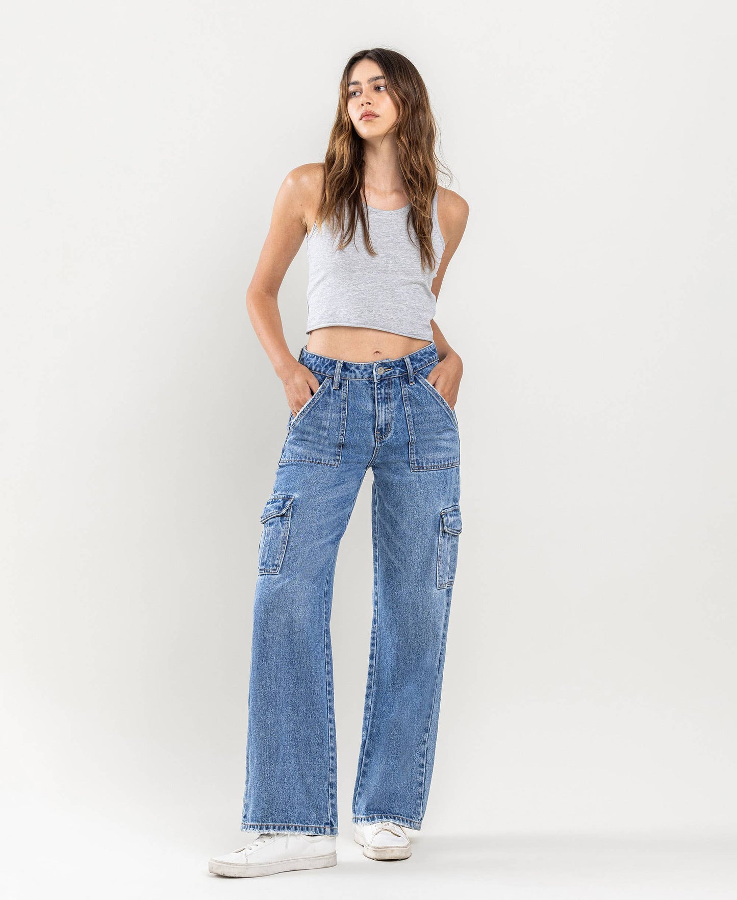 HIGH RISE WIDE LEG CARGO JEANS
 V3446