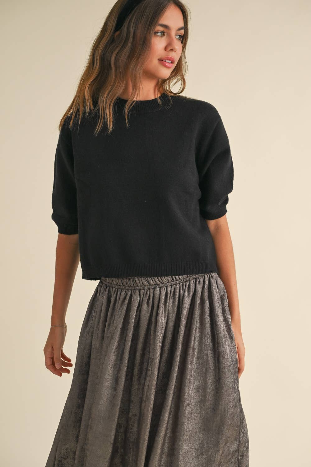 T3675   SHORT SLEEVE SWEATER TOP