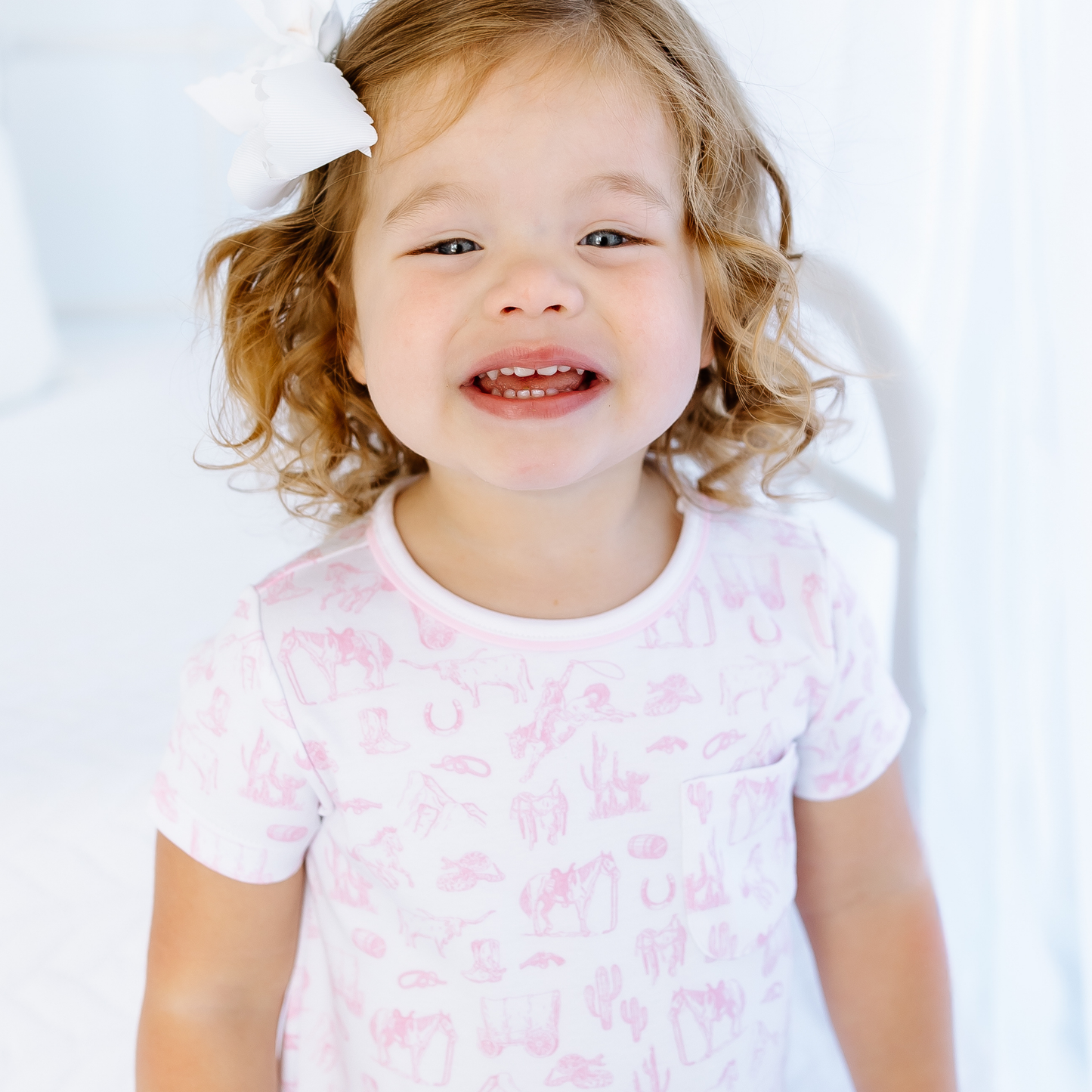 Wild West Toile Short Sleeve Nightdress - Pink