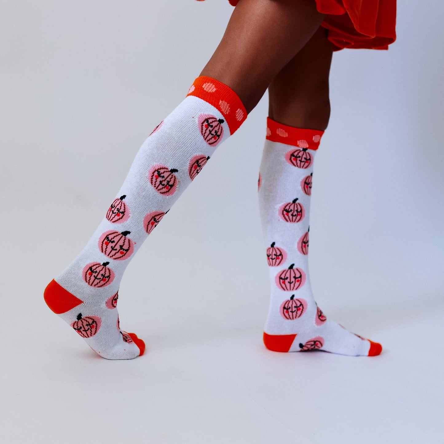 PUMPKIN + POLKA DOTS | knee high socks