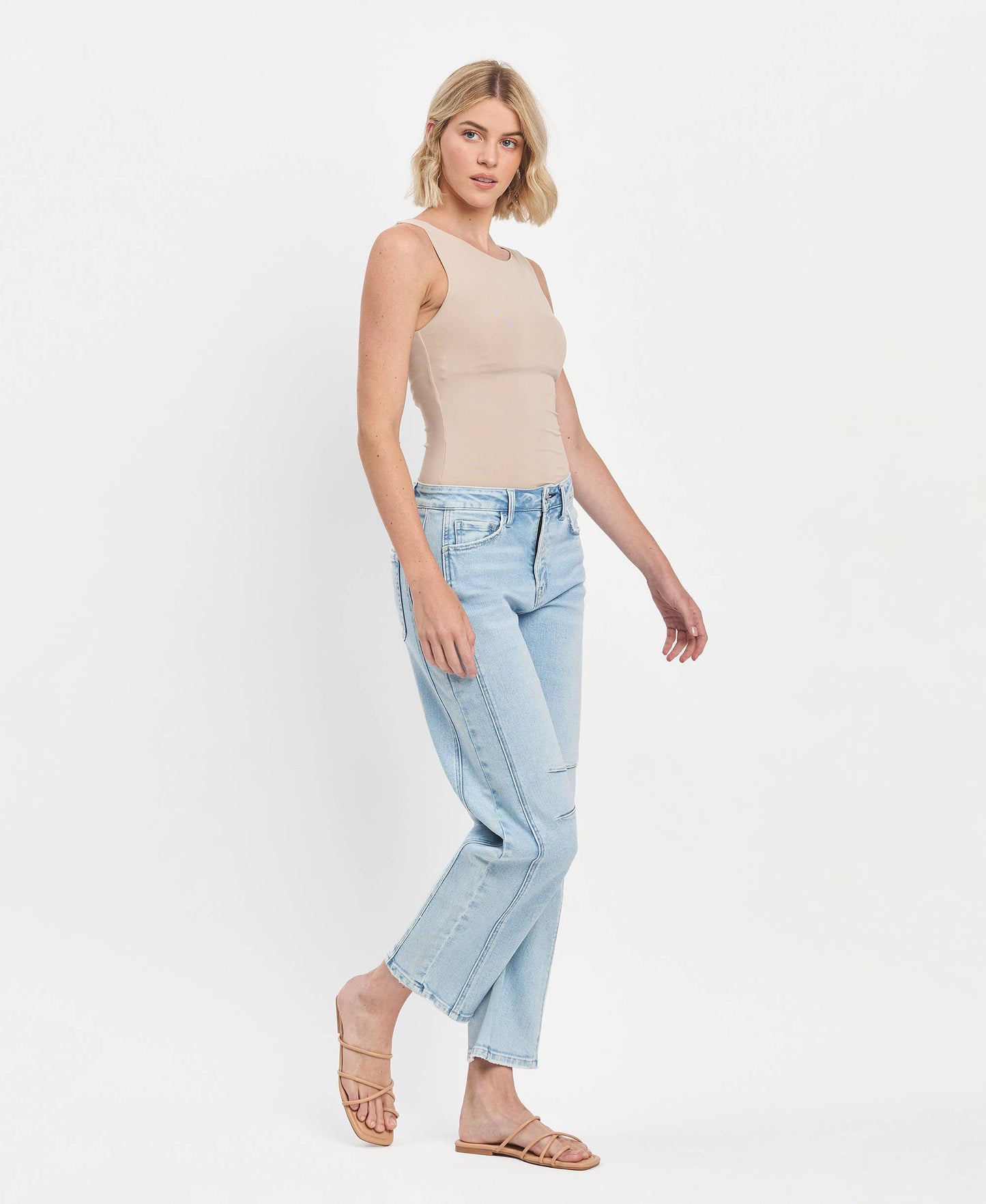 HIGH RISE BARREL LEG JEANS F5768LT