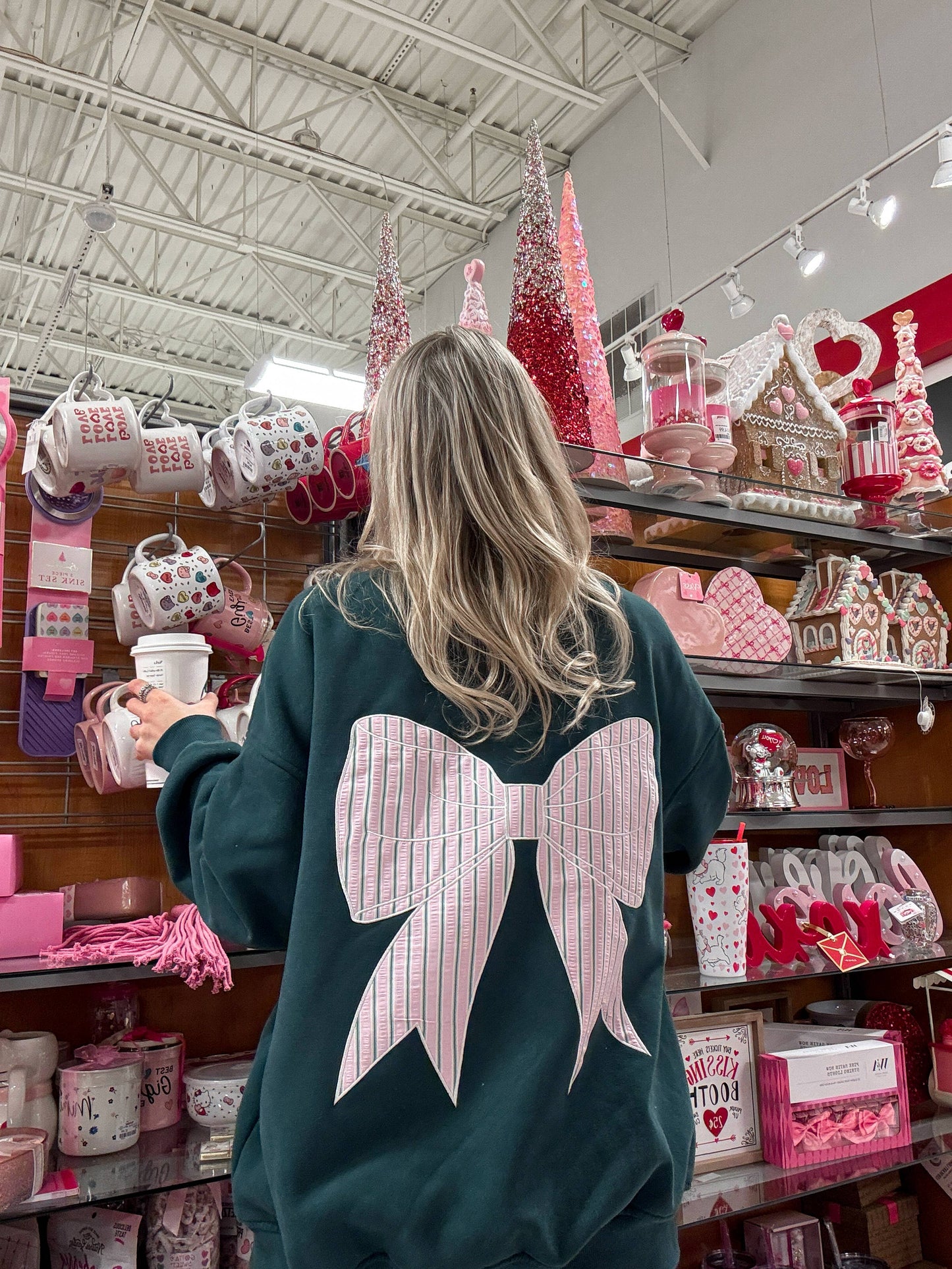 Winter Green Striped Bow Embroider Sweatshirt