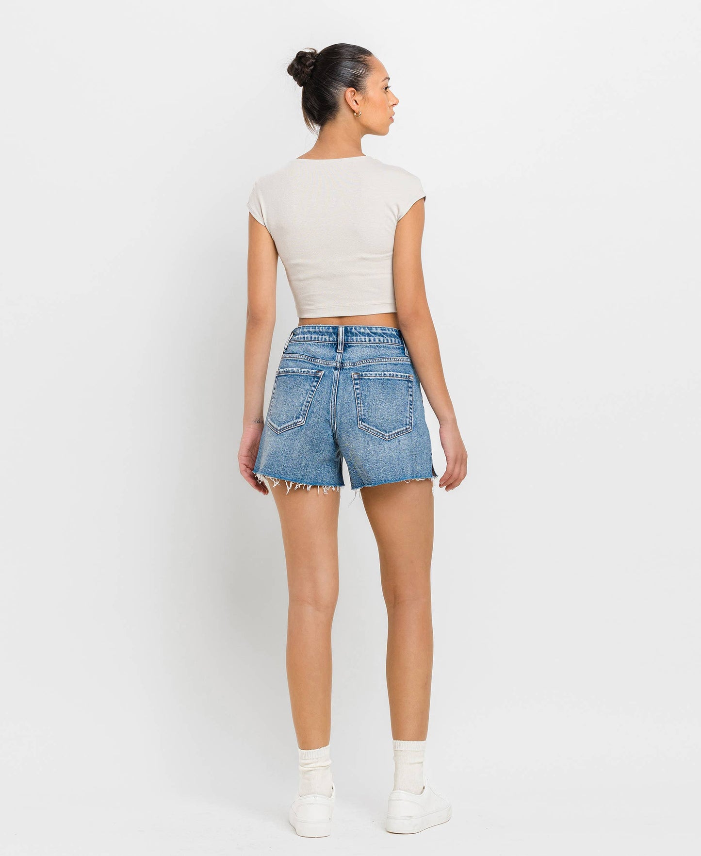 HIGH RISE WAIST CLEAN CUT A LINE SHORTS T6368