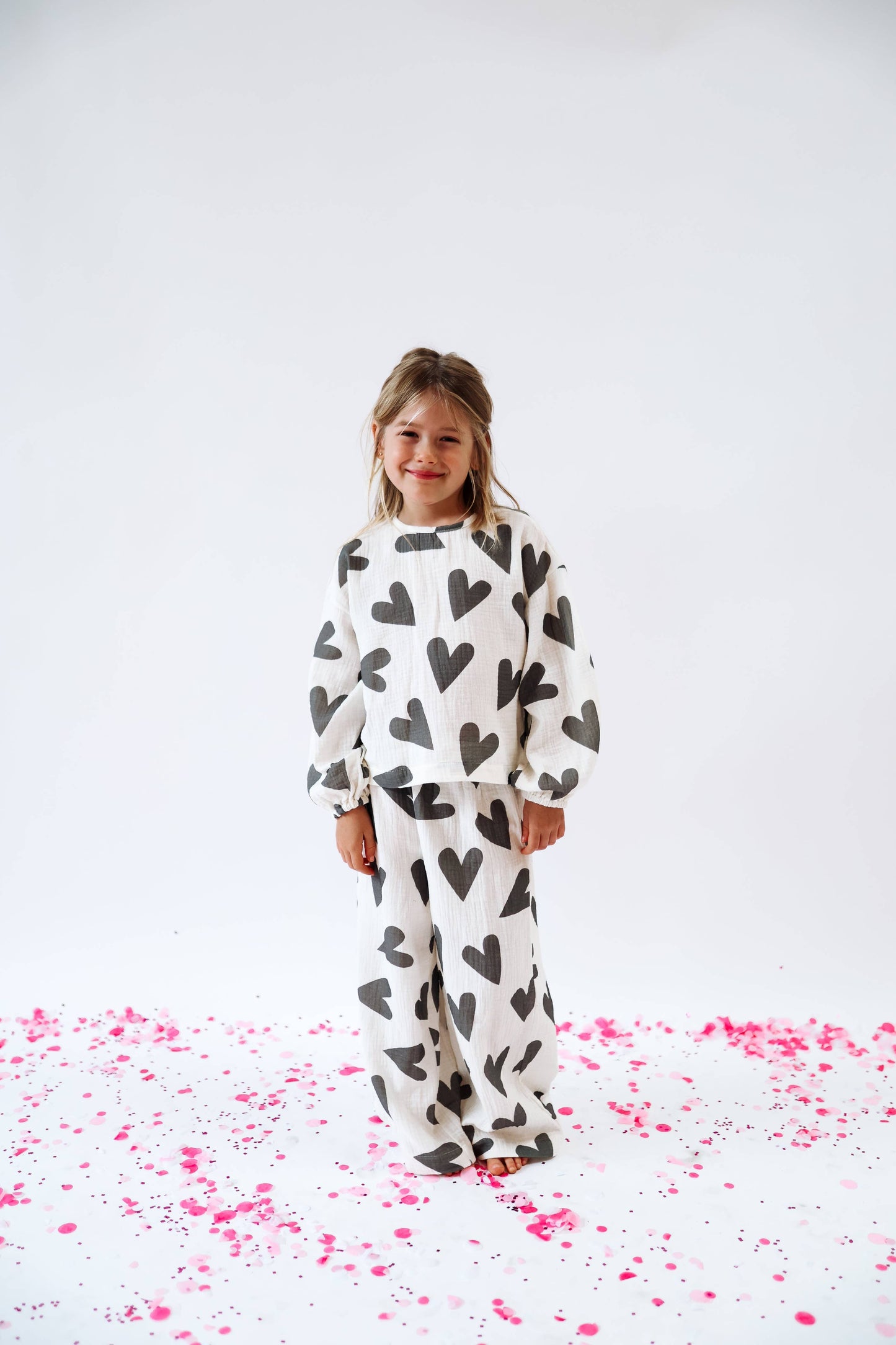 MAYA SET | 2 PIECE OUTFIT | BLACK HEARTS ALL OVER | GIRLS