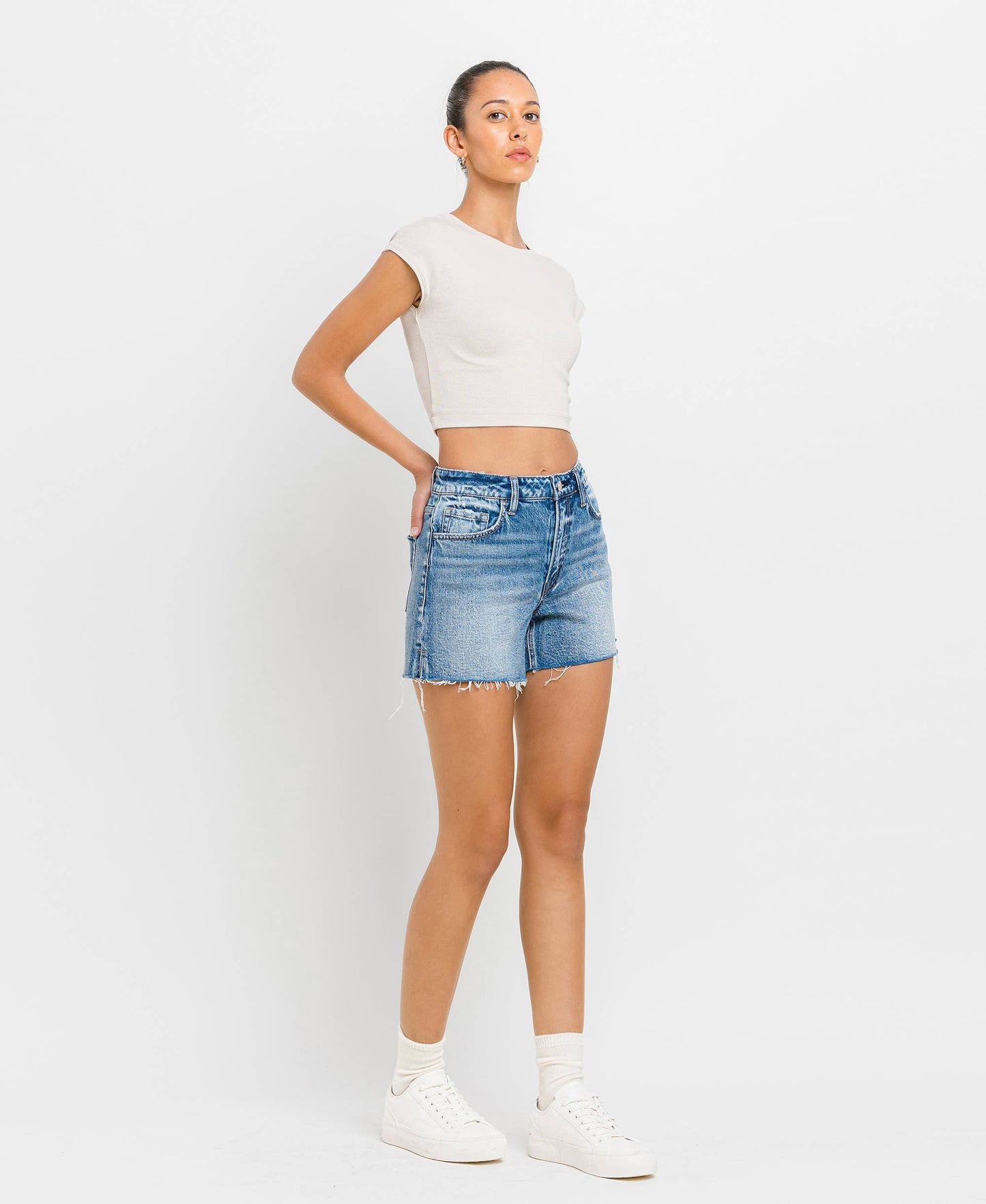 HIGH RISE WAIST CLEAN CUT A LINE SHORTS T6368