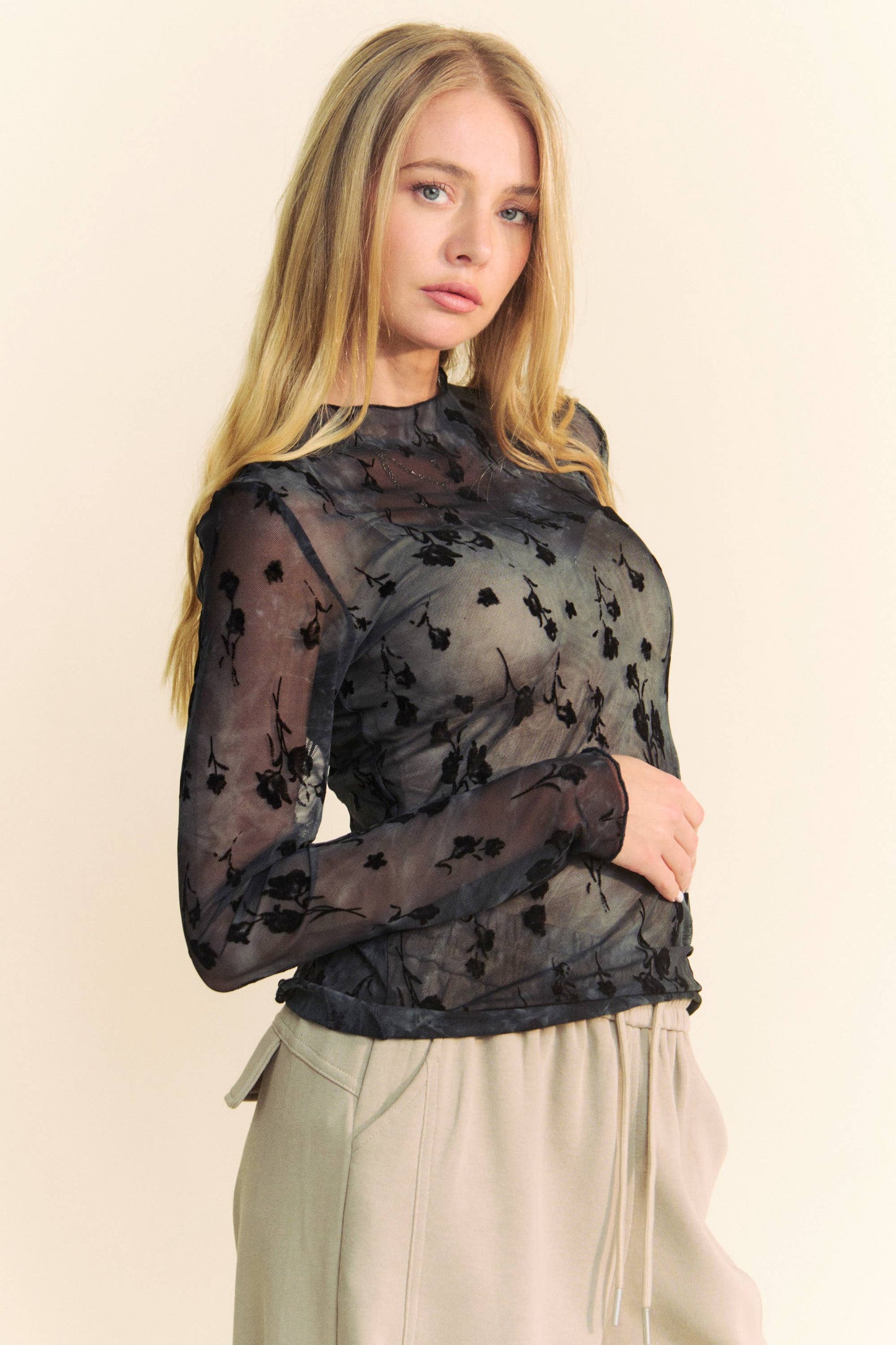 FLORAL MESH LONG SLEEVE SHEER LAYERING TOP