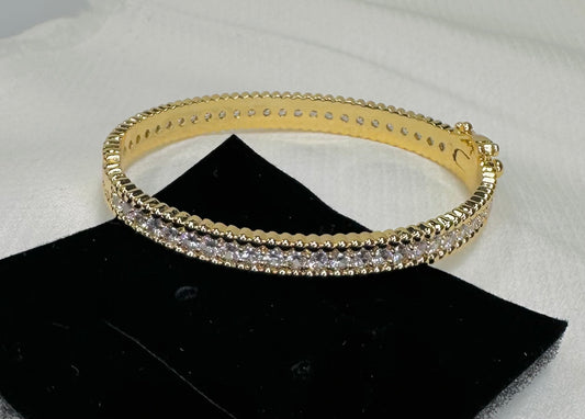 Single Row Diamond & Gold Bangle