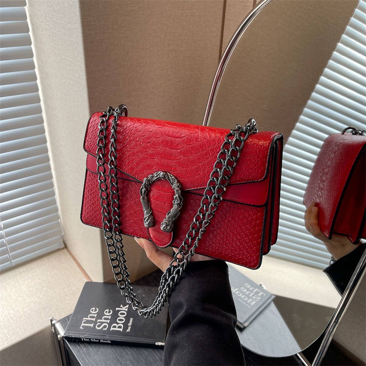 CROSSBODY CHAIN SMALL