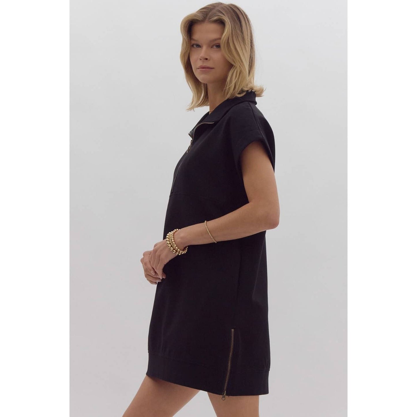 Solid short sleeve sweater dress