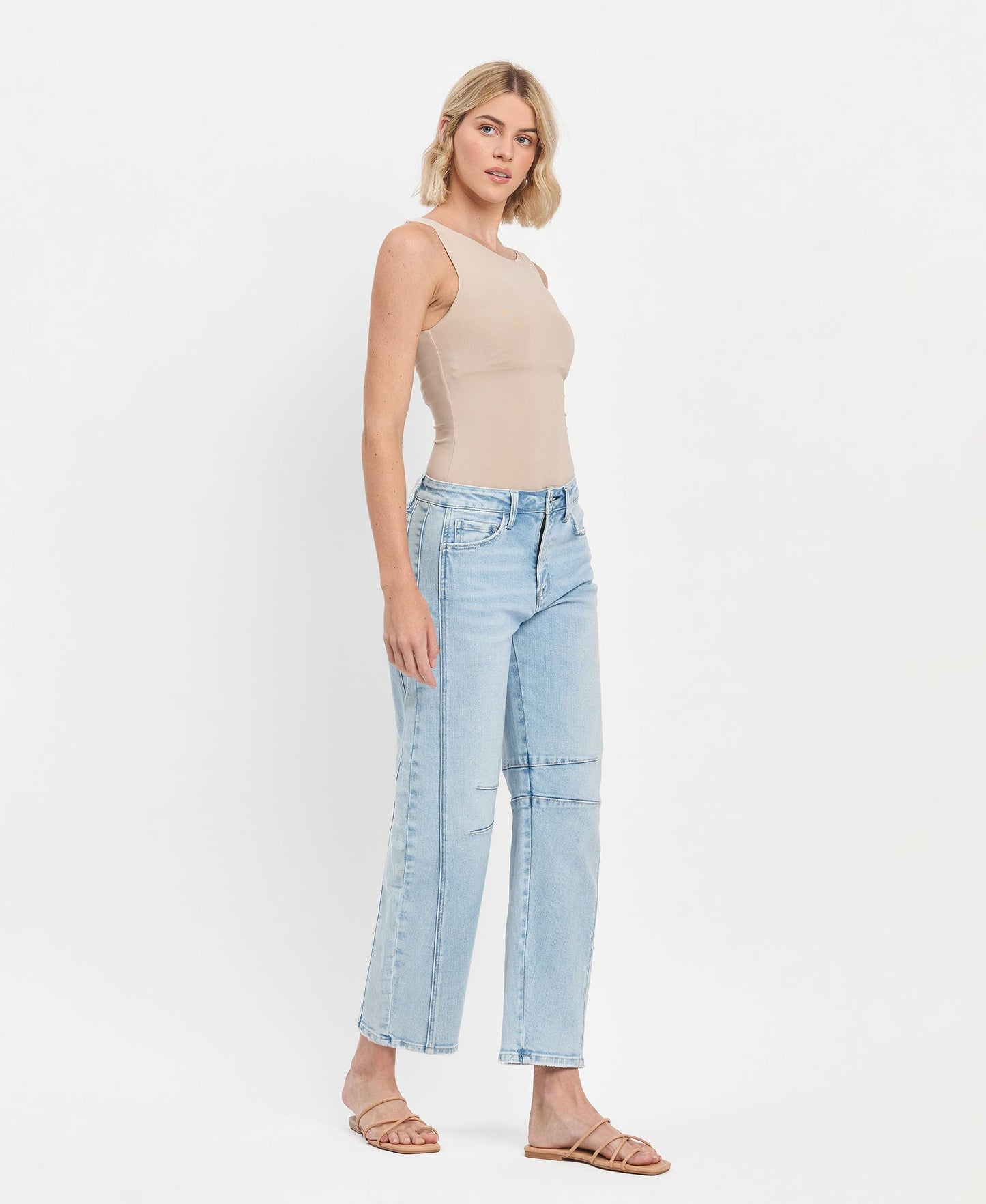 HIGH RISE BARREL LEG JEANS F5768LT