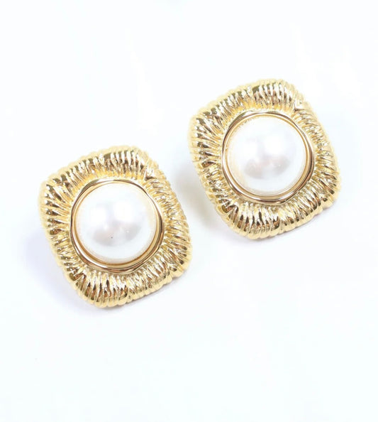 Aspen Pearl Textured Stud Earring Gold