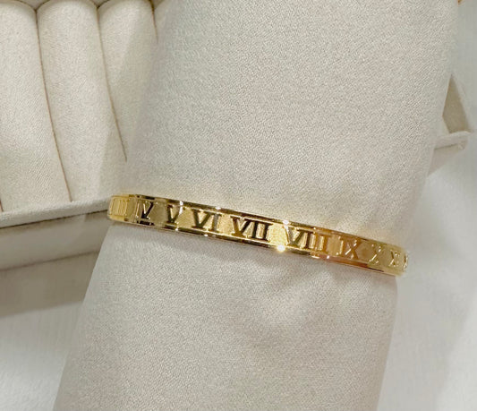 Roman Gold Bangle