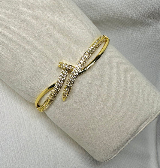 Infinity Diamond & Gold Openable Bangle