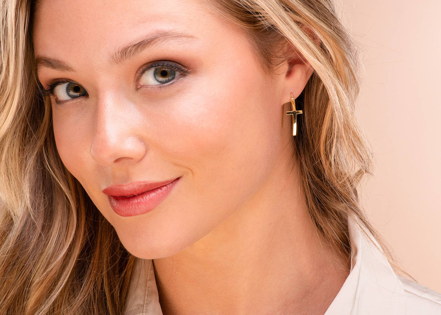 Maria Polished Cross Drops Gold