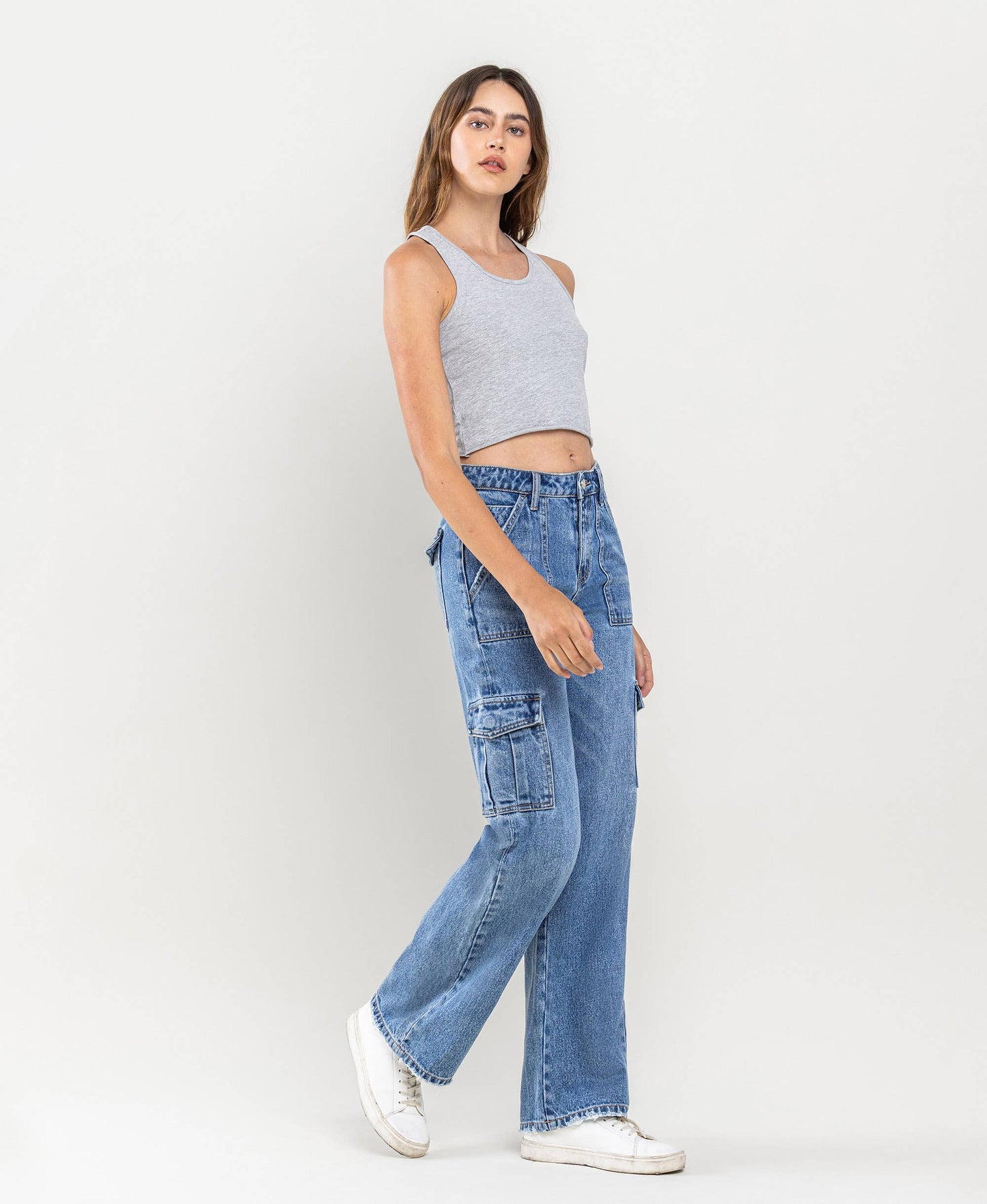 HIGH RISE WIDE LEG CARGO JEANS
 V3446