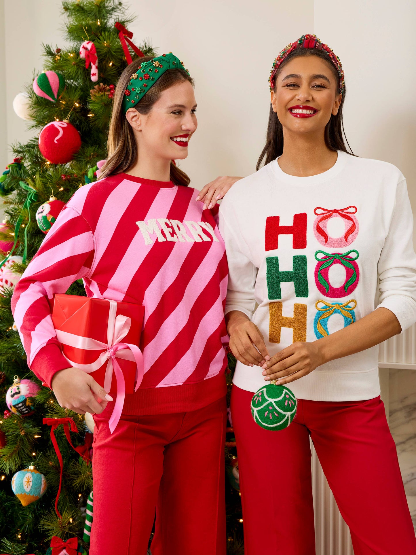ASST/6 "HO HO HO" BOWS CLASSIC SWEATSHIRTS,IVORY