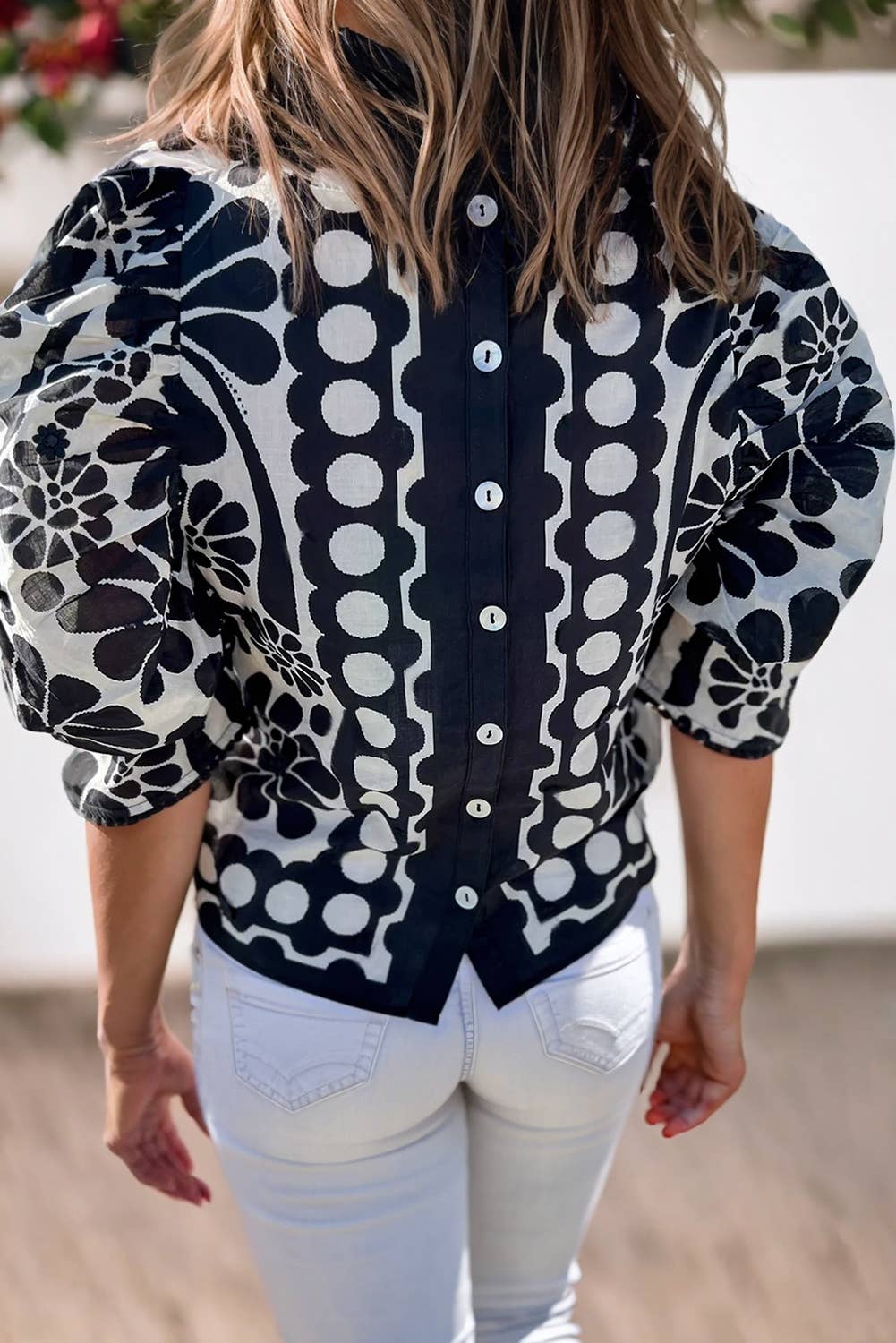 Women Printed Puff Sleeve Buttoned Back Blouse