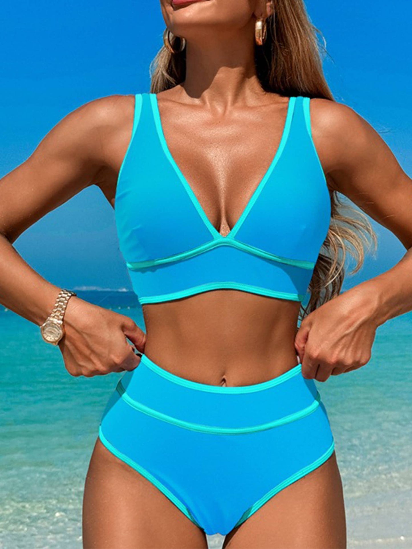 Color Blocked Split Swimsuit