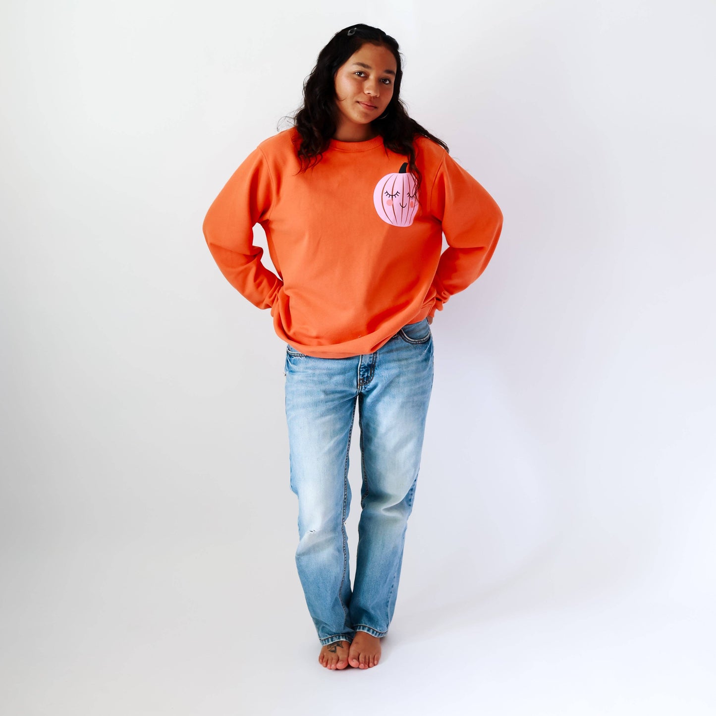 'TIS THE SEASON TO BE SPOOKY | Drop Shoulder Pullover | ADULT