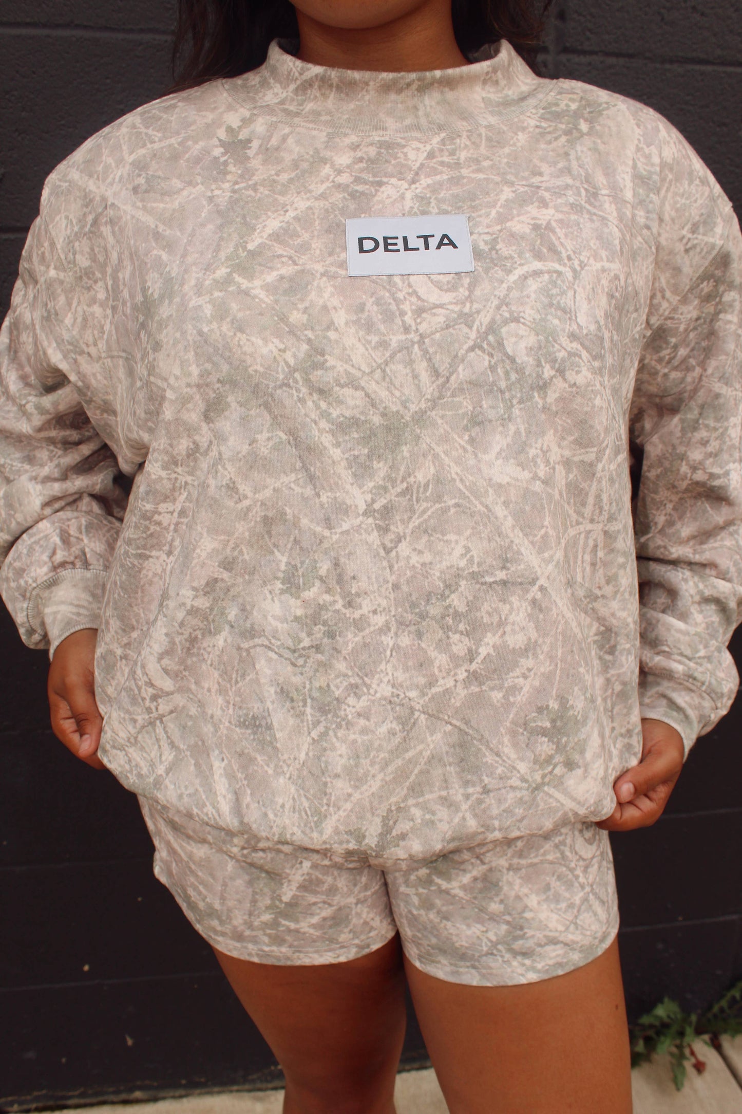 Delta White Washed Camo Mockneck Set