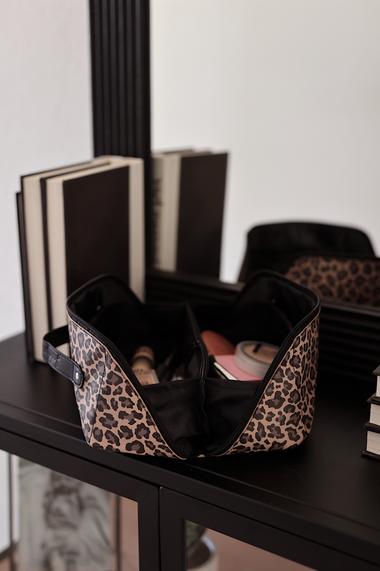 Hold All Make Up Bag - Traditional Cheetah