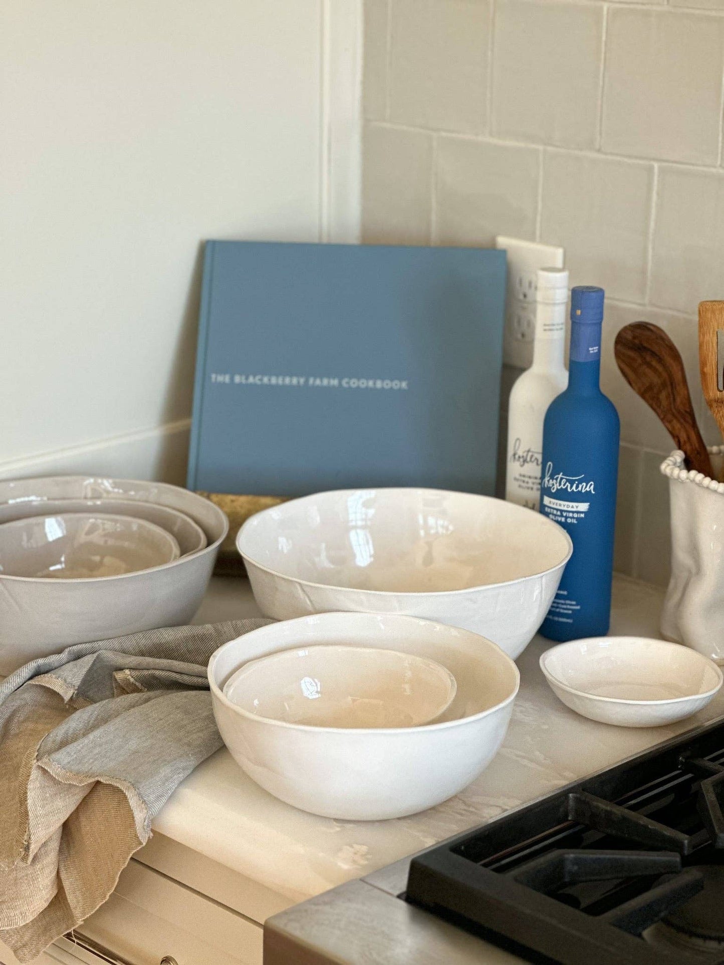 Stacking and Serving Bowls