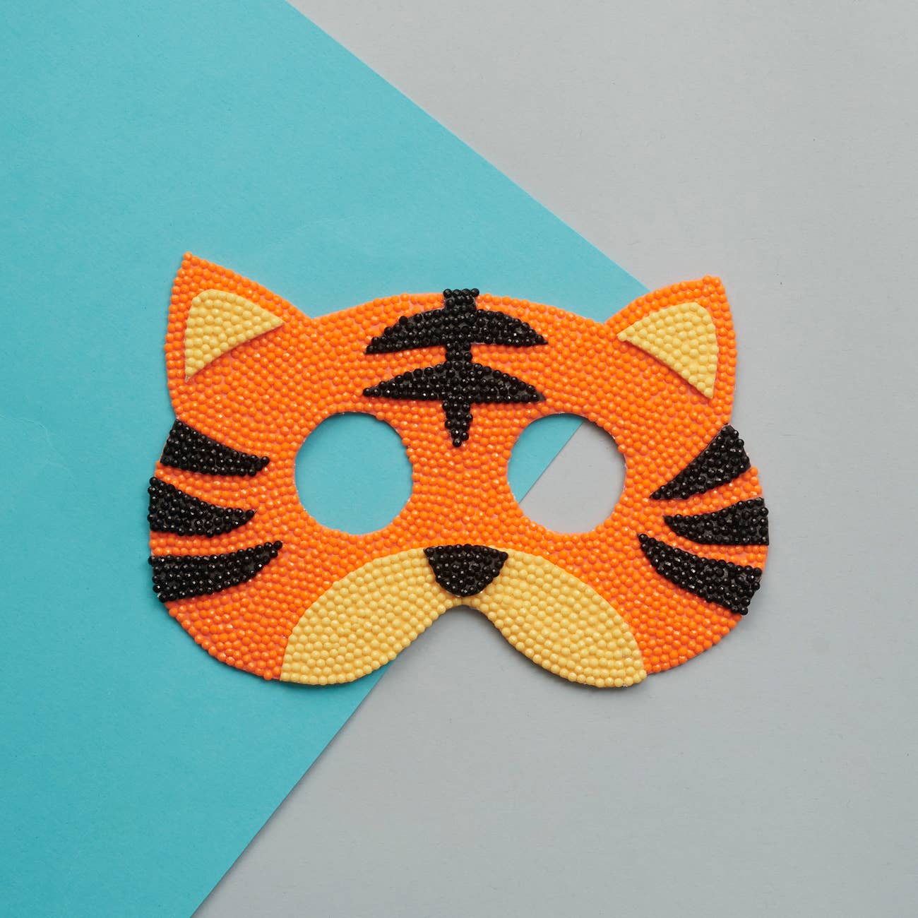 Diamond Arts-Sparkle Mask -Tiger
