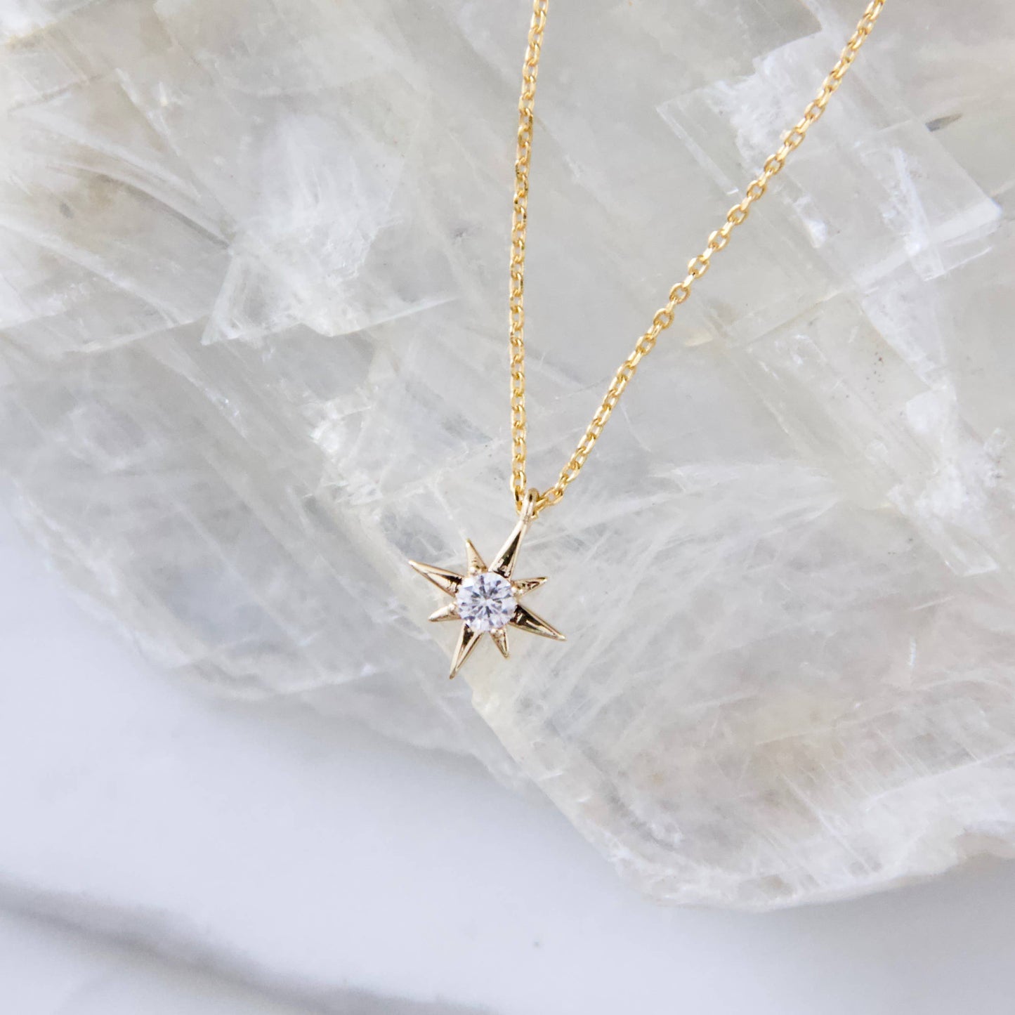 Mini Star Necklace - Gold