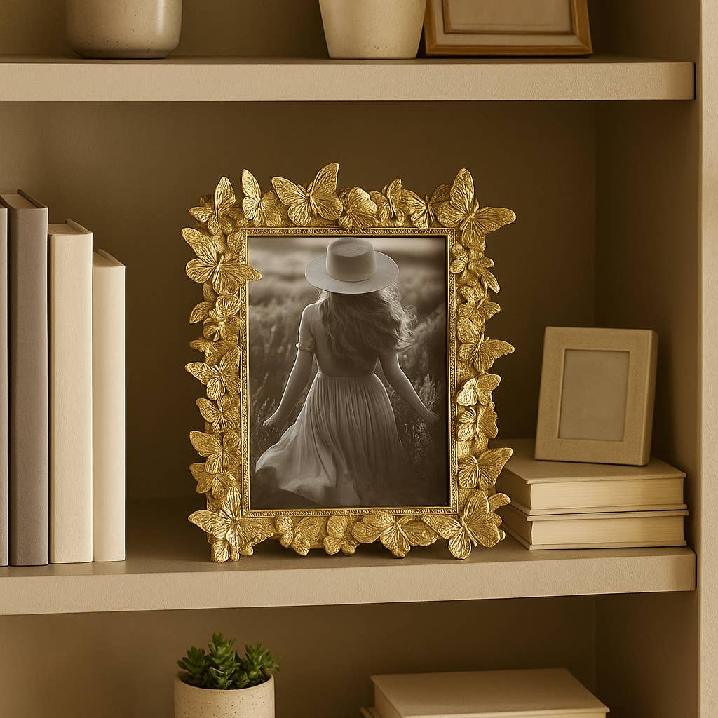 Picture Frame - Gold Polyresin Butterfly in Bloom  5x7 in.